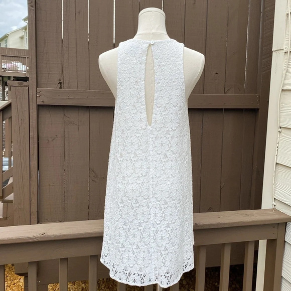 Show me your mumu Ritzy mini white lace dress. Keyhole back, size medium - Picture 5 of 16